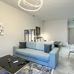 Tsikaris Boutique Apartament *