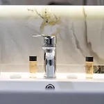 Tsikaris Boutique דירה