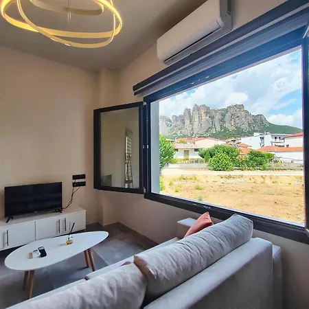 Tsikaris Boutique