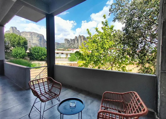 Tsikaris Boutique * Kalambaka